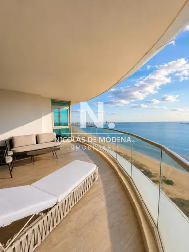 Espectacular departamento de 4 suites frente al mar en venta, Exclusiva Torre Fendi Chateau