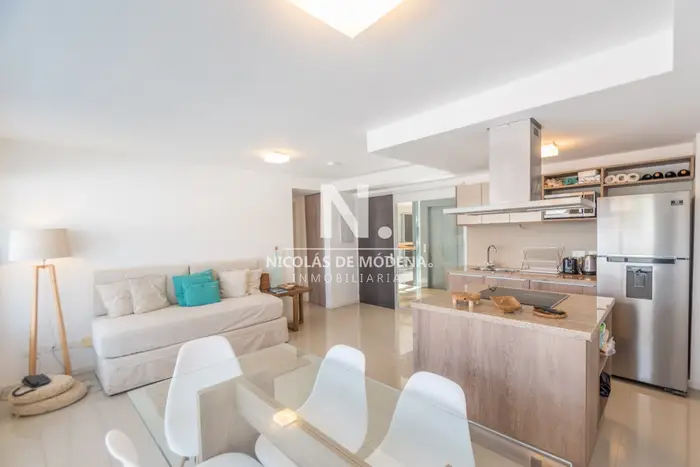 Vende Apartamento de 1 dormitorio en Gala Puerto, Punta del Este