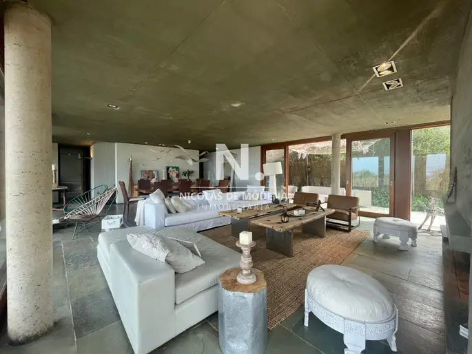 Venta de casa en el Chorro, Manantiales de 4 dormitorios.
