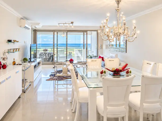 Apartamento en venta en Imperiale 3 dormitorios