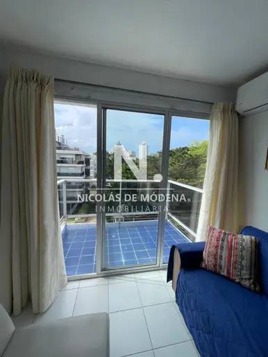 Apartamento en Punta del Este disponible en alquiler