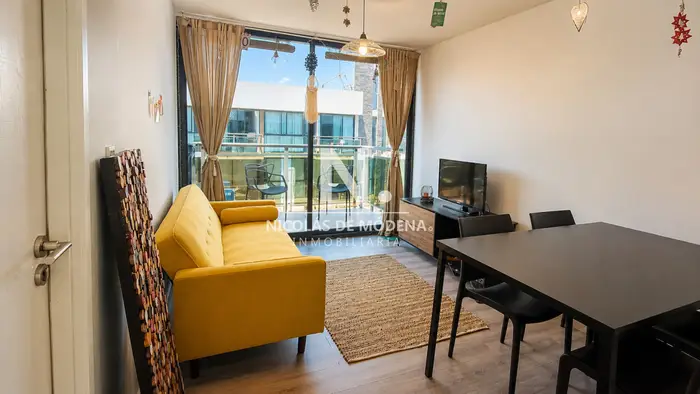 Departamento de 1 dormitorio en venta en complejo Los Dolmenes