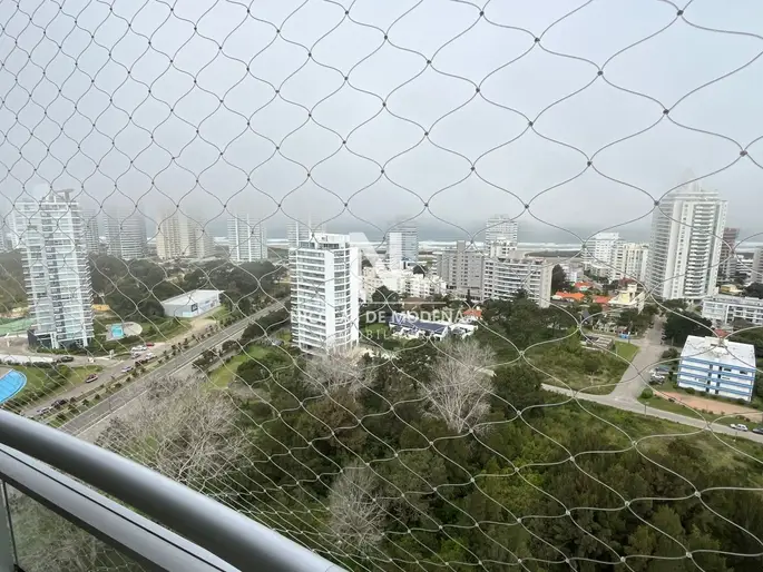 Encantador apartamento en Ocean Drive en alquiler, a solo 300 metros del mar