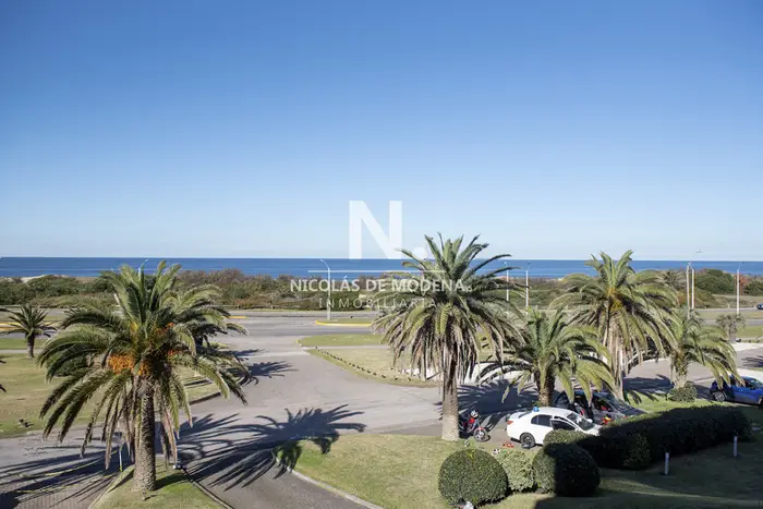 En venta Elegante apartamento en San Rafael, Punta del Este