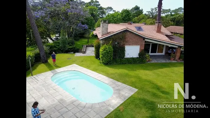 Casa en venta, zona Cantegril.