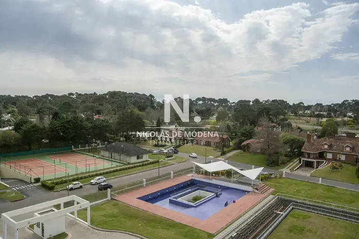 Departamento de 2 dormitorios en venta, Punta del Este