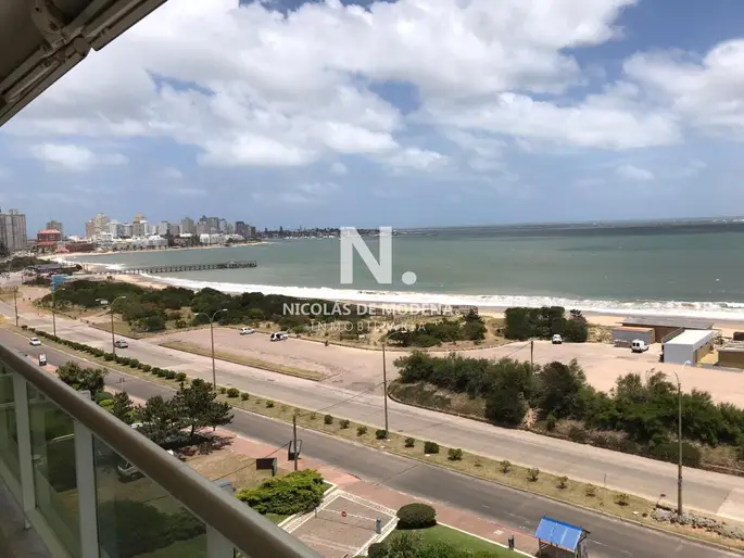 Coral Tower en Venta