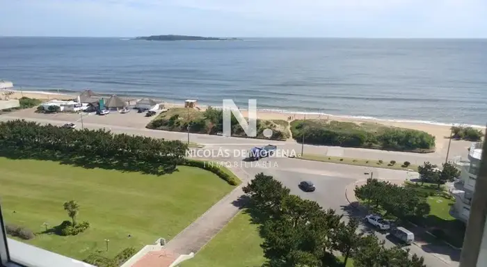 Apartamento en venta primera linea