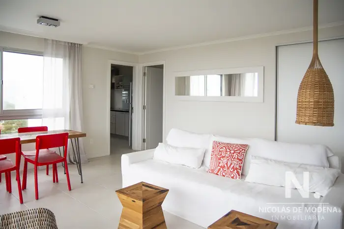 Apartamento en venta de 2 dormitorios en Punta del Este