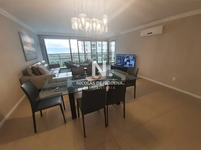 Departamento en venta en torre de categoría, Torre Imperiale.
