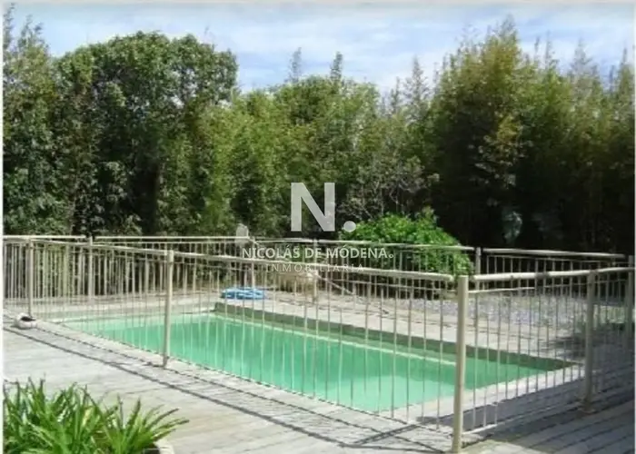 Casa de 4 dormitorios en venta.