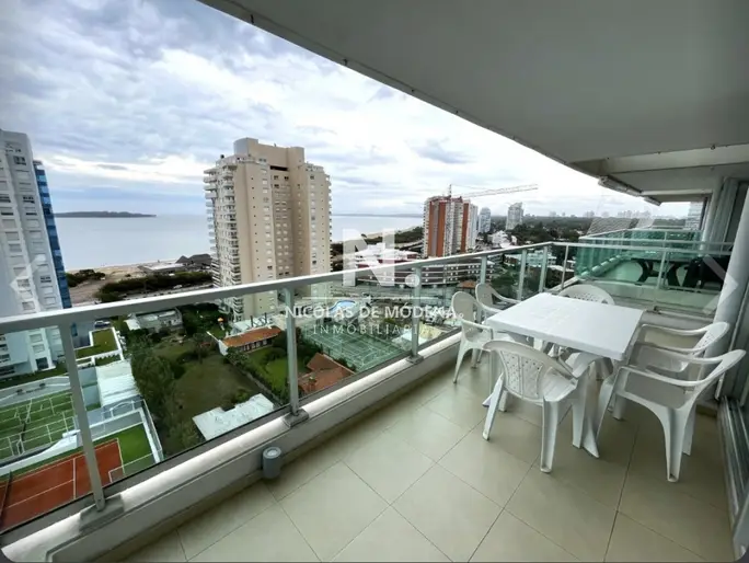 Hermoso Departamento en venta con vista al mar.