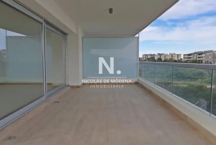 Departamento en venta de 3 dormitorios en Punta del Este