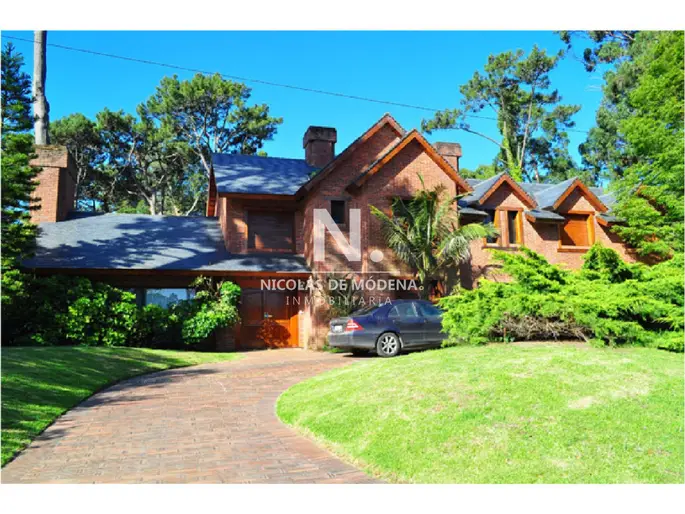 Hermosa Casa con espectacular terminaciónes!!!