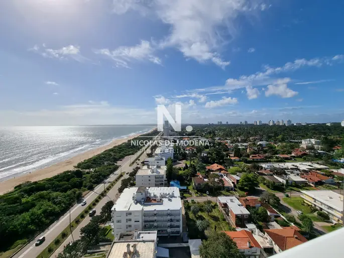 Muy lindo apartamento en torre de Categoría, 2 dormitorios, venta