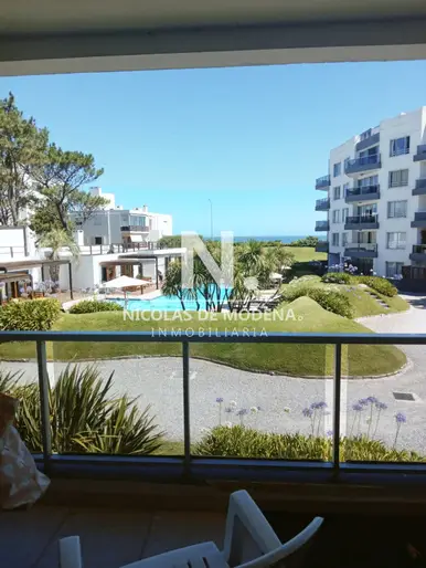 Apartamento en venta de 3 dormitorios en Punta Del Este