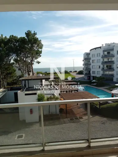 Excelente apartamento en complejo frente al mar!! Mansa