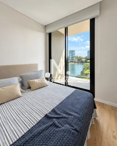 Apartamento en VENTA Lateral al Lago de 1 Dormitorio con GG - Barra de Carrasco