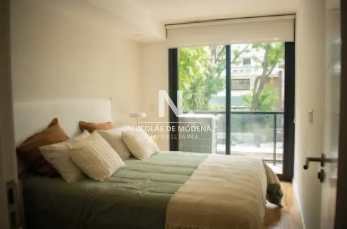 Oportunidad de Inversion:Apartamento de 1 Dormitorio Al Frente en Malvin,Montevideo.