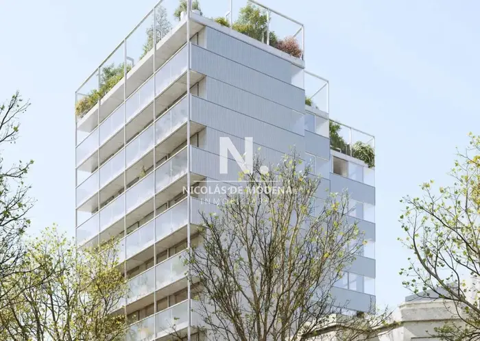 Apartamento en Venta de 2 Dormitorios Con Gran Ubicacion en Palermo,Montevideo