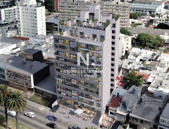Apartamento de 2 Dormitorios en Piso Alto, cercano a WTC - La Blanqueada