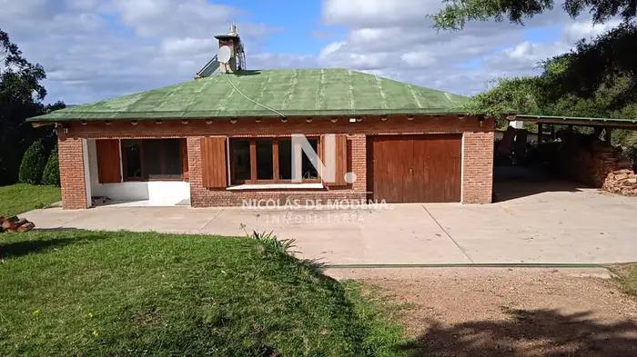 Espectacular Chacra dn venta, con casa principal de 2 dormitorios en San Carlos