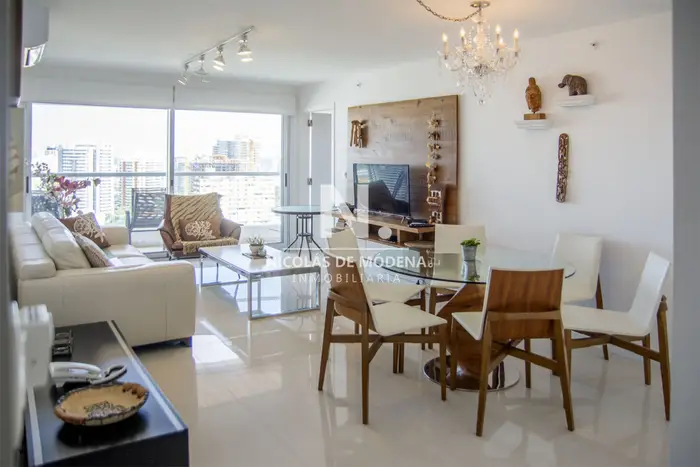 Venta  2 dormitorios con vista al mar , Icon Tower Punta del Este