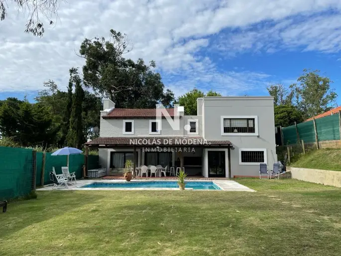 Casa en Venta de 4 dormitorios en Punta del este