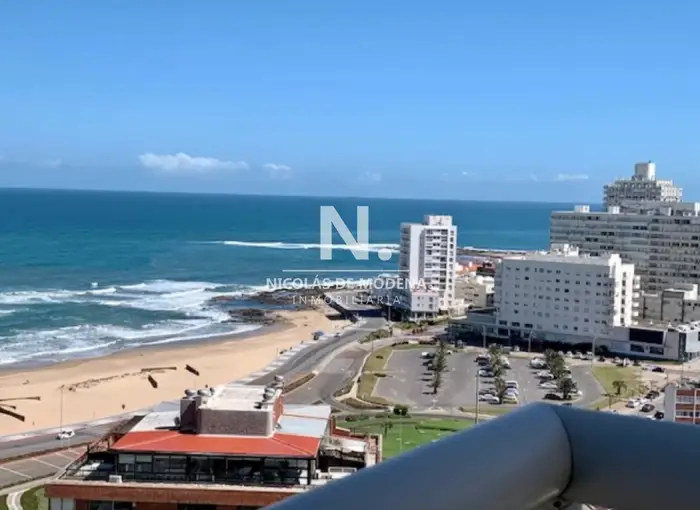 Apartamento en Venta de 2 dormitorio en Plata Brava , Punta del este