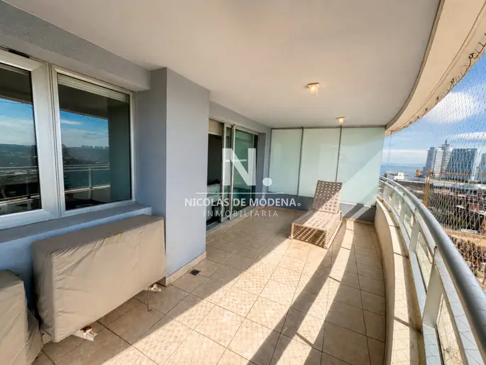 Vende apartamento de 3 dormitorios en Brava, Punta del Este