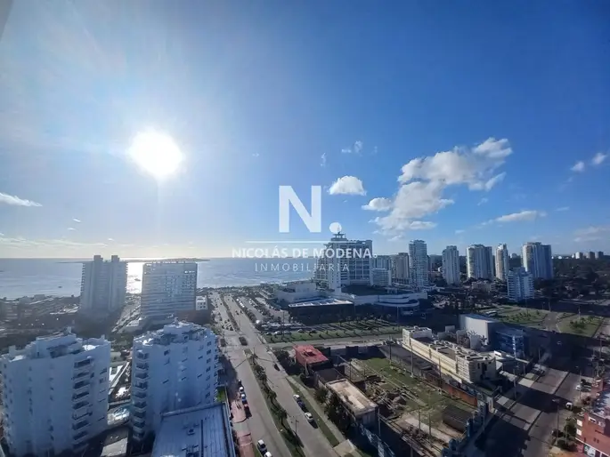 Departamento en venta en en Artower, 2 dormitorios.