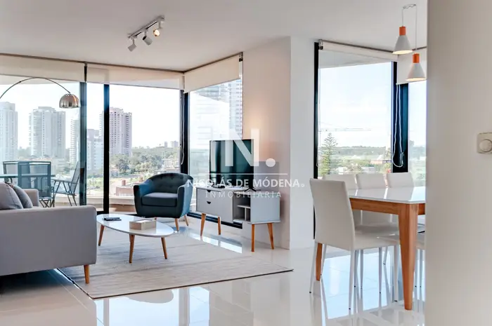 Apartamento en venta 3 dormitorios, con garaje y piscina