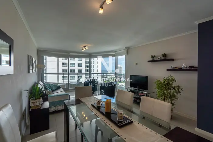 Venta Apartamento de 3 dormitorios en zona Roosevelt a pocas cuadras del mar