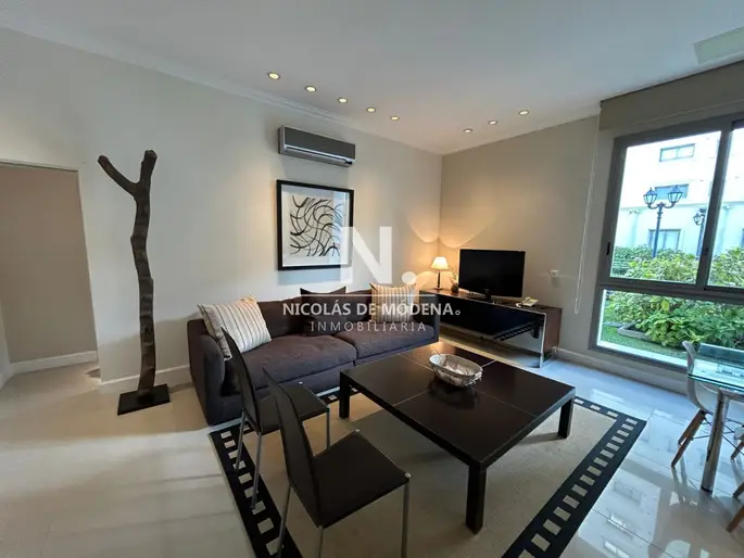 Venta Departamento de 1 dormitorio en Playa Brava. Torre Imepriale.