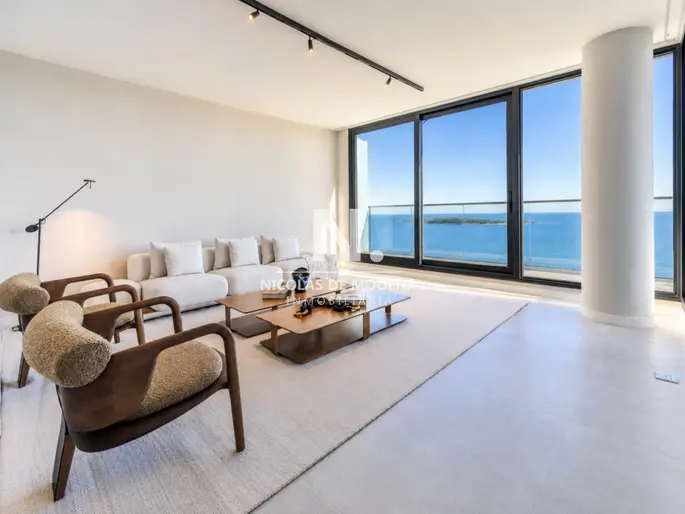 Exclusivo Apartamento Dúplex de 4 dormitorios en Venta - Venetian Luxury Residences, Playa Mansa, Punta del Este
