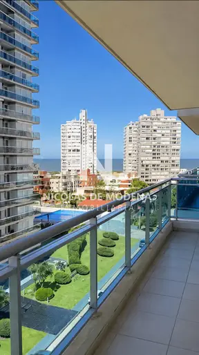 Apartamento de 2 Dormitorios en Aidy Grill, Punta del Este