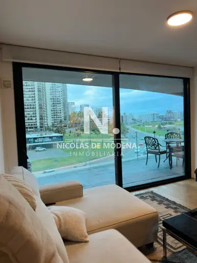 Apartamento de 1 Dormitorio con Cochera, Frente al Puertito de Buceo - Forum Buceo