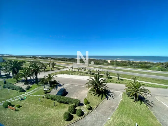 Apartamento en venta 3 dormitorios, cochera, en San Rafael