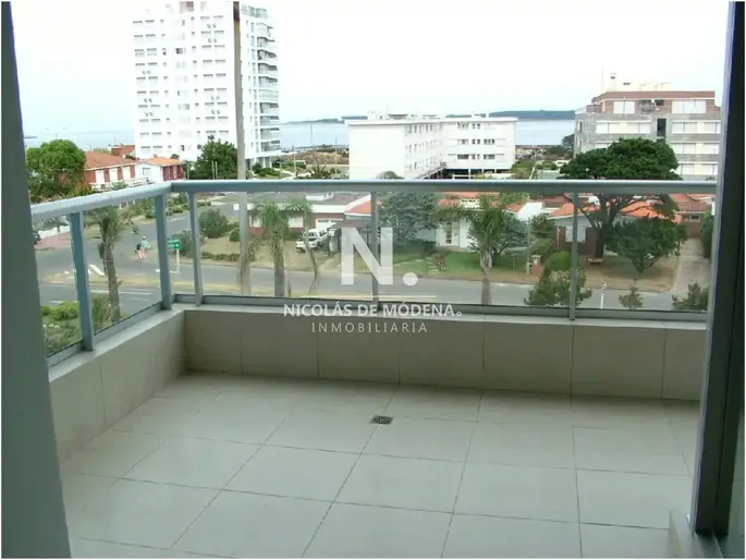 Apartamento en ART BOULEVARD, Mansa, Punta del Este, 2 Dormitorios.
