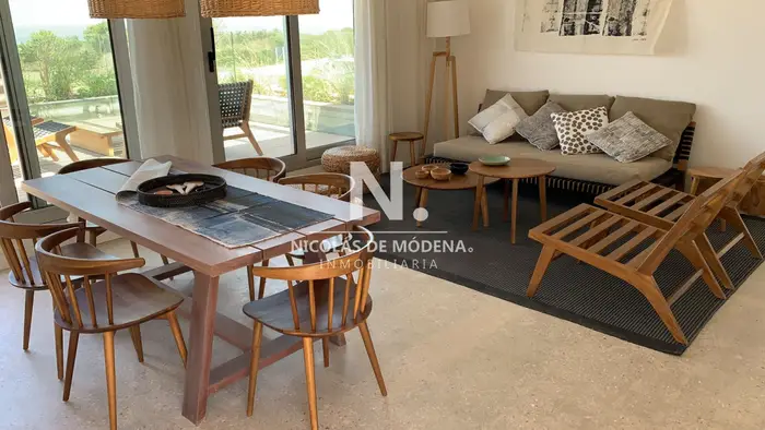 Penthouse a estrenar en venta con agradable vista al Mar,