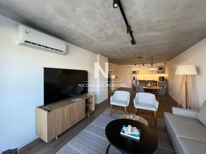 Apartamento de 2 Dormitorios en VENTA, entrega Inmediata. Pocitos. Montevideo