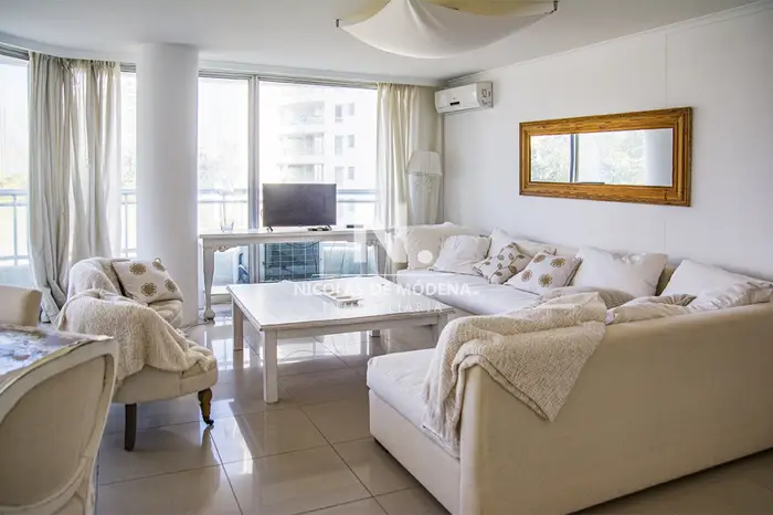 Apartamento en venta de 3 dormitorios Punta Del Este