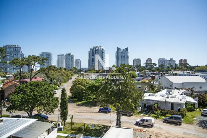 Vende apartamento de 1 dormitorio en Edificio View , Punta del Este