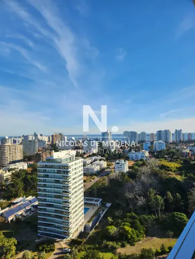 Vende apartamento de 1 dormitorio en Punta del Este