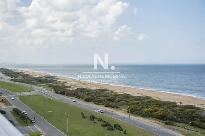 Hermoso Departamento en venta con agradable vista al Mar-Torre Le Parc