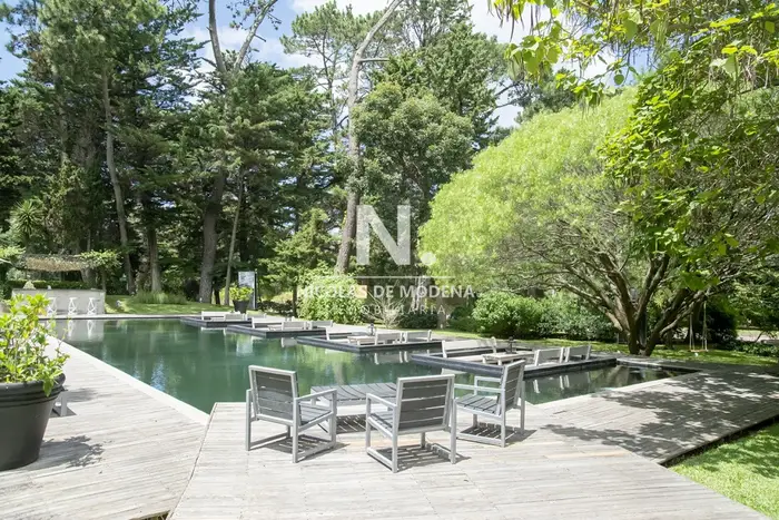 Vende apartamento en Edificio Be House, unidad de 2 dormitorios, Punta del Este
