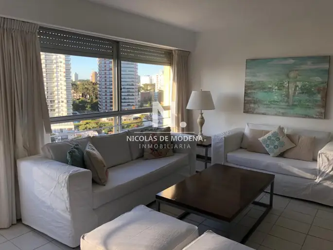 Apartamento de 3 dormitorios en Edificio Torre del plata, Punta del este , Playa Brava