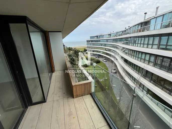 Apartamento en venta frente al mar, 1 dormitorio con 1 baño, A estrenar. Walmer Lagoon