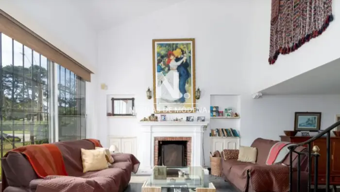 Playa Mansa, chalet de 4 dormitorios en venta proximo al mar.
