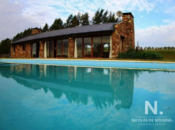 Chacra en Laguna del Sauce. Punta del Este.